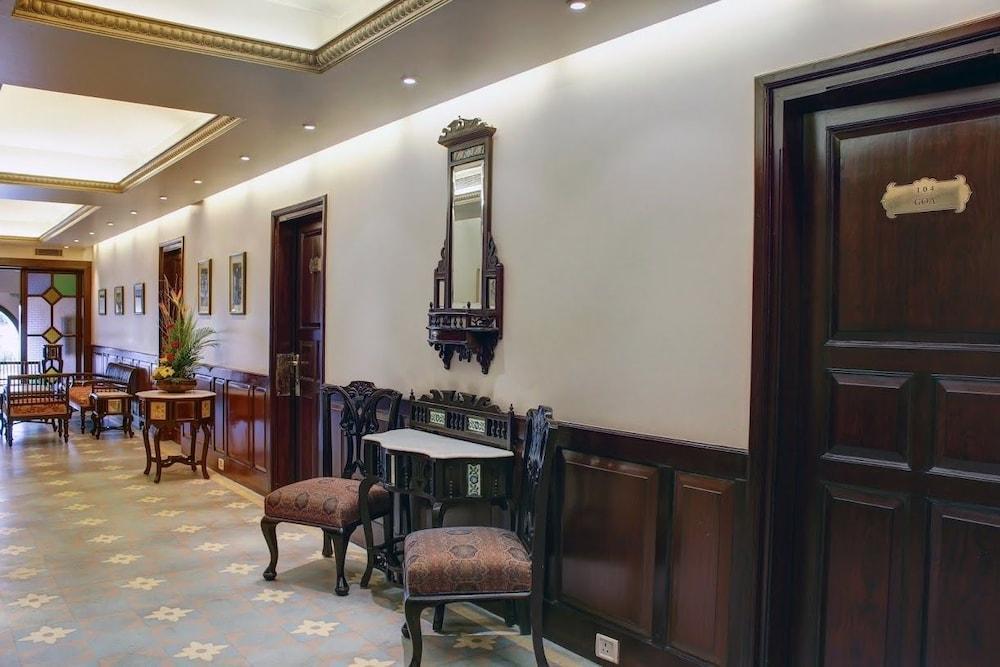 Palace On Ganges - Heritage Hotel Varanasi Exterior foto