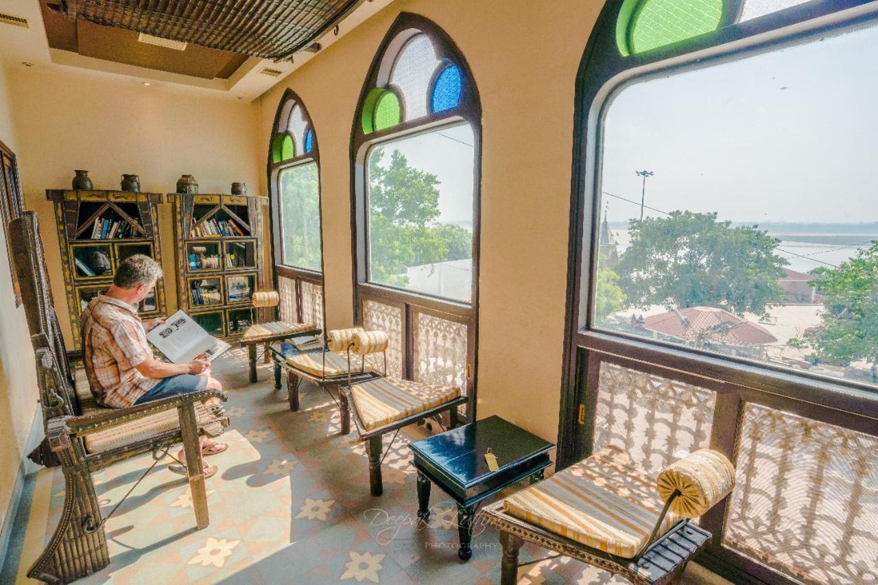 Palace On Ganges - Heritage Hotel Varanasi Exterior foto